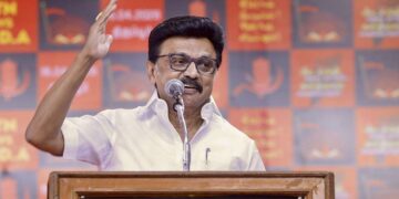 तमिलनाडु के CM एमके स्टालिन चुनाव हारे, कोलाथुर सीट पर पुराने साथी ने दी पटखनी