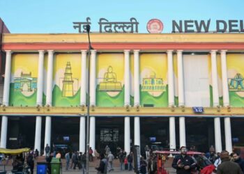 नई दिल्ली से दूसरे स्टेशनों पर शिफ्ट होंगी 30 ट्रेनें- भोपाल शताब्दी, प्रयागराज हमसफर जैसे बड़े नाम भी शामिल