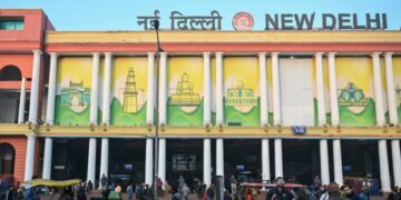 नई दिल्ली से दूसरे स्टेशनों पर शिफ्ट होंगी 30 ट्रेनें- भोपाल शताब्दी, प्रयागराज हमसफर जैसे बड़े नाम भी शामिल
