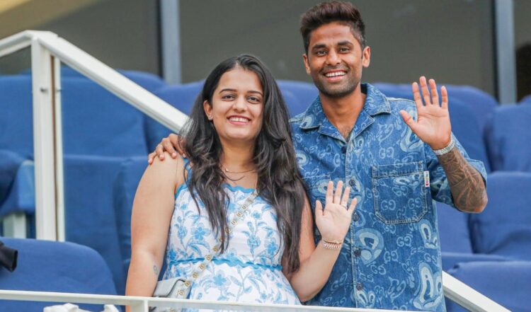 Team India के 'मिस्टर 360' Suryakumar Yadav बने पिता, पत्नी देविशा ने Baby Girl को दिया जन्म