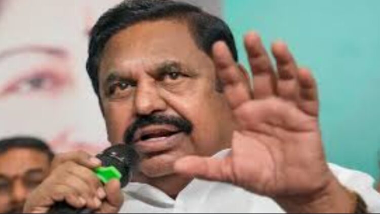 सीएम विजय को सपोर्ट करने की मिली सजा, AIADMK ने बागी विधायकों को पार्टी पद से हटाया