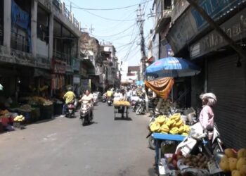 उत्तराखंड में खाने-पीने की चीजों की कीमतों में भारी उछाल, नींबू 250 तो पनीर 440 Rs प्रति किलो; सब्जी-फलों के भी दाम बढ़े