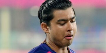 15 साल के Vaibhav Suryavanshi का IPL खेलना 'बाल श्रम'? Rajasthan Royals के खिलाफ FIR की उठी मांग