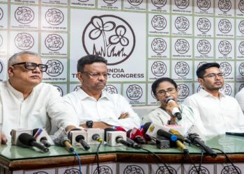 ममता बनर्जी बोलीं, मैं इस्तीफा नहीं दूंगी, अब बंगाल में कैसे बनेगा नया सीएम? अब क्या होगा आगे
