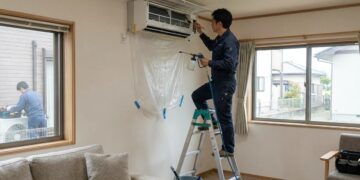 AC Cleaning में न करें ये बड़ी Mistake, महंगा Repair कराएगा हजारों का नुकसान