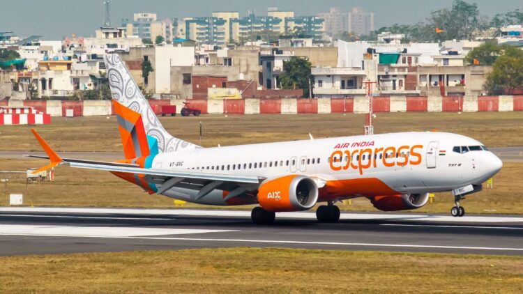 Air India Express ने शुरू की नवी मुंबई-अबू धाबी फ्लाइट्स की बुकिंग, इस तारीख को उड़ान भरेगी पहली फ्लाइट