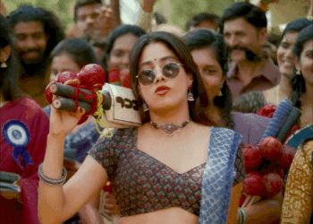 'हर महिला सम्मान की हकदार है':'पेड्डी' में जाह्नवी के किरदार पर आपत्ति के बाद डायरेक्टर ने मांगी माफी, बोले- आपत्तिजनक सीन्स में बदलाव करेंगे