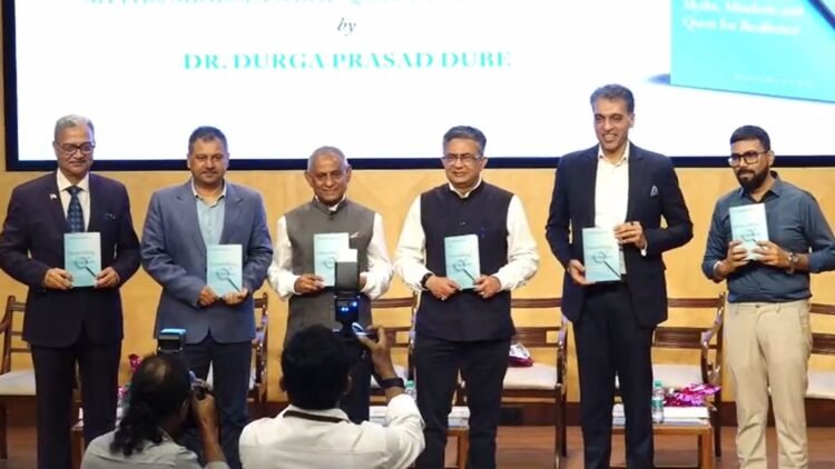 ‘वर्तमान समय में साइबर सुरक्षा का महत्व बढ़ता जा रहा’, बुक लॉन्च के कार्यक्रम में बोले बृजेश सिंह