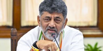 सीएम डीके शिवकुमार ने मंत्रियों को बांटे विभाग, खुद के पास रखा वित्त और प्रियांक खरगे को दिया गृह मंत्रालय; जानें किसको क्या मिला
