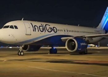 IndiGo का बड़ा फैसला: हांगकांग-शंघाई समेत 6 इंटरनेशनल रूट्स पर बंद होंगी उड़ानें, यात्रियों की बढ़ी टेंशन!