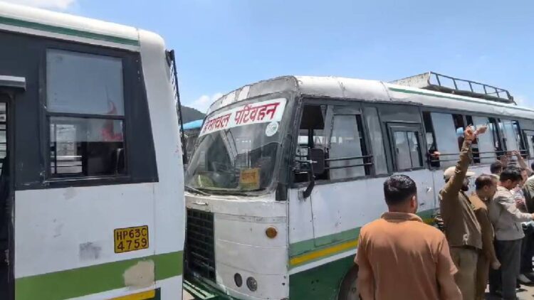 हिमाचल प्रदेश में 24 जून की रात 12 बजे से रोडवेज बसों की हड़ताल, यात्रियों की बढ़ सकती है परेशानी
