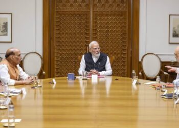 पीएम मोदी कल सभी केंद्रीय मंत्रालयों और सचिवों के साथ करेंगे हाई लेवल मीटिंग, सुधारों की समीक्षा की है संभावना
