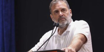 राहुल गांधी ने की कांग्रेस पार्टी के 9 राज्यों के अल्पसंख्यक विभाग के जिलाध्यक्षों से मुलाकात, जानें क्या हुई बात