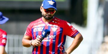 Rishabh Pant की घर वापसी का बड़ा सौदा, 12 करोड़ की सैलरी कटौती पर Delhi Capitals लौटे
