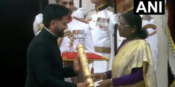 Padma Awards 2026: रोहित शर्मा और सविता पूनिया को पद्म श्री, विजय अमृतराज को पद्म भूषण
