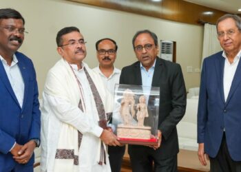 पश्चिम बंगाल में रोजगार बढ़ाने पर फोकस, शुभेंदु अधिकारी ने L&T के CMD से की मुलाकात