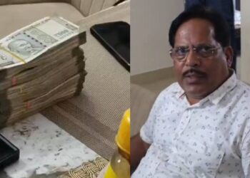 रिटायरमेंट से 6 दिन पहले रिश्वत लेते रंगे हाथ पकड़ा गया इंजीनियर, 5 लाख कैश बरामद; आलीशान घर की छत पर स्विमिंग पूल