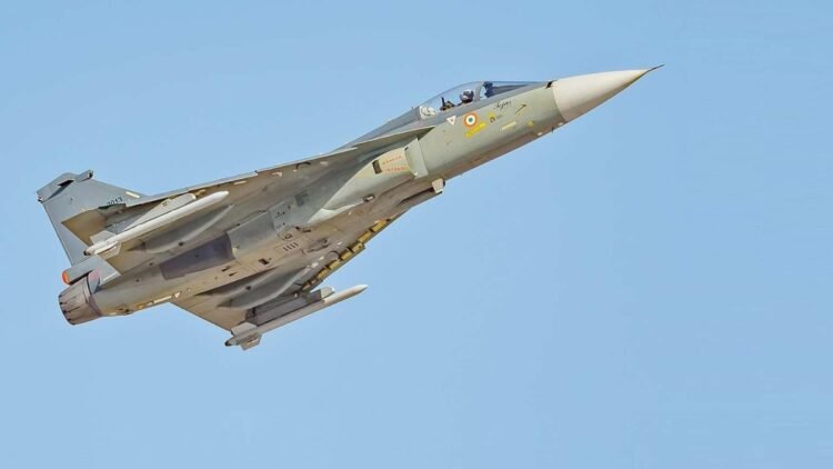 तेजस MK-1 फाइटर जेट प्रोग्राम में फर्जीवाड़ा, हैदराबाद की कंपनी के खिलाफ HAL ने कराई FIR