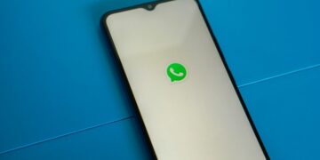whatsapp fights scams with new strict account setting