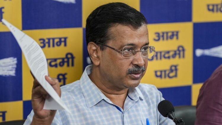 अरविंद केजरीवाल ने ऑटो कंपनियों से पूछा, ‘E-20 पेट्रोल से पुरानी गाड़ियां खराब हुईं तो मुआवजा कौन देगा?’