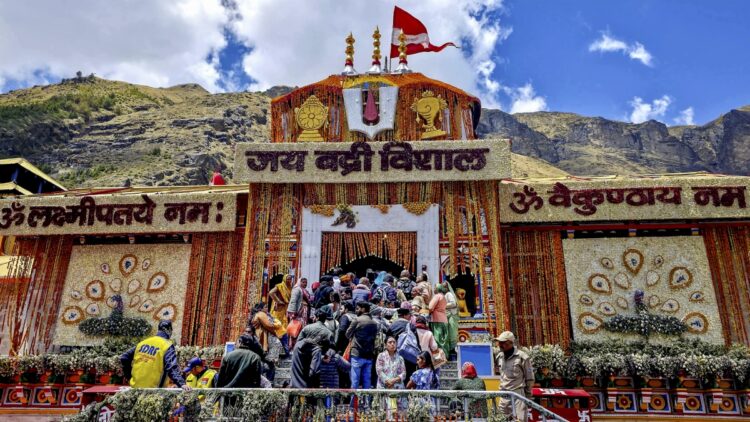 राम मंदिर के बाद बद्रीनाथ धाम में भी चढ़ावा चोरी के आरोप, BKTC चेयरमैन ने जांच समिति बनाई, सख्त कार्रवाई का भरोसा दिया