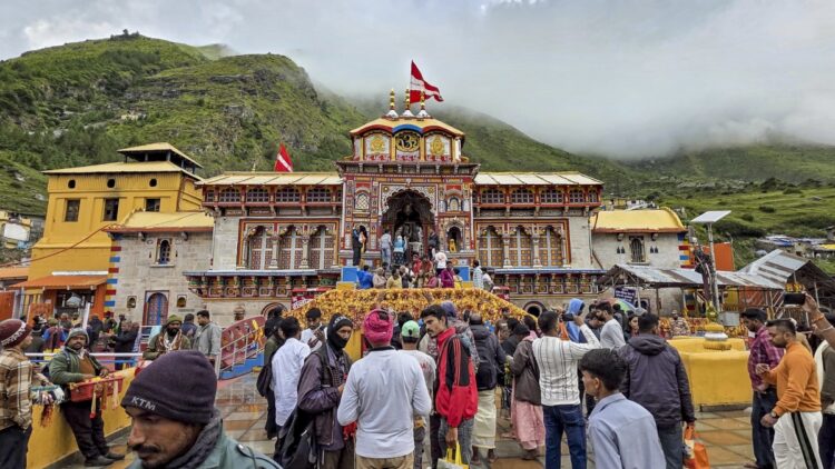 बद्रीनाथ धाम चढ़ावा चोरी मामले में फरार आरोपी प्रमोद नौटियाल गिरफ्तार, BKTC से सस्पेंड था कर्मचारी