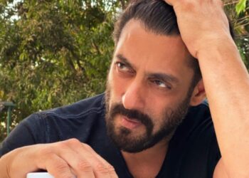 Salman Khan Cryptic Post | Shirtless Photo & Student Protest Support