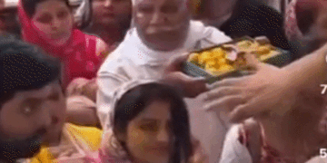 वृंदावन में VIP ट्रीटमेंट के आरोपों पर भड़कीं दीपिका सिंह:इन्फ्लुएंसर से बोलीं- व्यूज के लिए भक्तों की भावनाओं से खिलवाड़ न करें