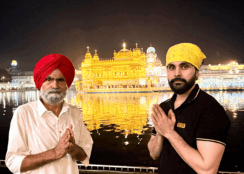शहनाज गिल और जय रंधावा पहुंचे गोल्डन टेंपल:गुरु घर में नतमस्तक हुए; इश्कनामा की सफलता के लिए वाहेगुरु का किया शुकराना
