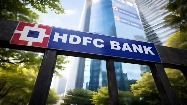 HDFC बैंक ने MD, CFO समेत तीन बड़े अधिकारियों पर ठोका 1-1 लाख रुपये का जुर्माना, जानिए क्या है मामला?