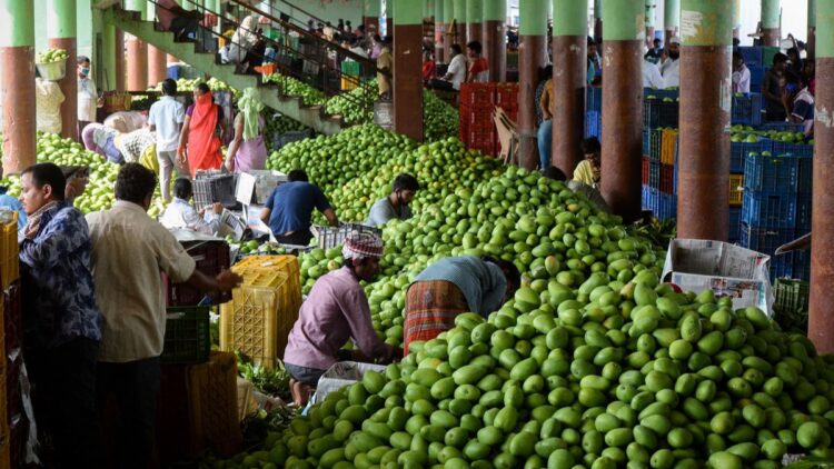 जून में बढ़कर 9.87% हुई देश की थोक महंगाई दर, पश्चिम एशिया संघर्ष का दिखा असर