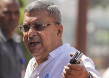 TMC सांसद कल्याण बनर्जी पूरे सत्र के लिए हुए निलंबित, अब इस मानसून सेशन की कार्यवाही में नहीं ले पाएंगे भाग
