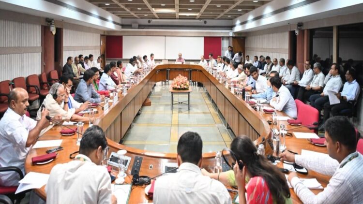 लोकसभा स्पीकर ने मॉनसून सत्र से पहले बिजनेस एडवाइजरी कमेटी की बुलाई बैठक, जानिए किन मुद्दों पर हुई बात?
