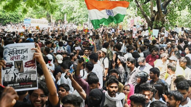 पेपर लीक के नए कानून पर बड़ी खबर, 3 महीने में आएगा फैसला, 10 साल की सजा, 10 करोड़ का जुर्माने का भी प्रावधान- सूत्र