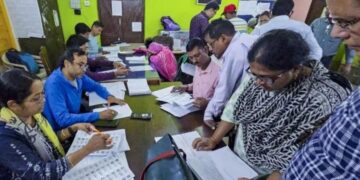 ओडिशा में SIR की ड्राफ्ट वोटर लिस्ट जारी, 20 लाख से ज्यादा नाम कटे; ड्राफ्ट वोटर लिस्ट में ऐसे चेक करें अपना नाम