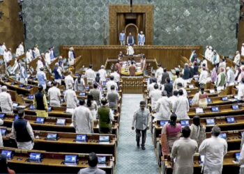 मॉनसून सत्र का दूसरा दिन भी हंगामेदार, सदन की कार्यवाही बार-बार हो रही स्थगित; यहां पढ़ें LIVE अपडेट्स