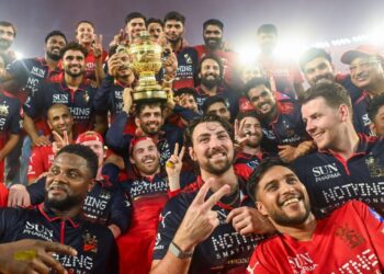RCB बनी 300 मिलियन डॉलर से अधिक ब्रांड वैल्यू वाली दुनिया की पहली क्रिकेट टीम