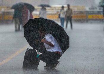 9 जुलाई को देश में कहां-कहां होगी बारिश? दिल्ली-NCR में कैसा रहेगा मौसम; पढ़ें IMD का लेटेस्ट अपडेट
