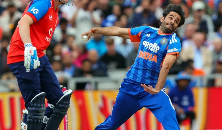 England के खिलाफ तीसरे T20 से पहले Ravi Bishnoi पर गिरेगी गाज? इस पेसर को मिलेगा मौका!