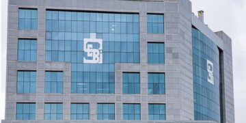 CDSL पर SEBI का बड़ा एक्शन! साइबर सिक्योरिटी में भारी लापरवाही पड़ी महंगी, लगाया ₹1 करोड़ का जुर्माना