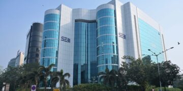 SEBI ने सेंट्रल डिपॉजिटरी सर्विसेज पर लगाया 1 करोड़ रुपये का भारी जुर्माना, जानें क्या है पूरा मामला