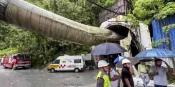 सिक्किम टनल हादसे में अब तक 20 मजदूरों की मौत, फंसे हुए लोगों को बचाने के लिए रेस्क्यू ऑपरेशन जारी