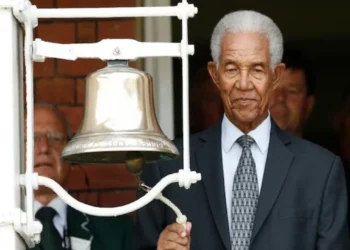 क्रिकेट इतिहास के सबसे महान All-rounder Sir Garfield Sobers का 89 की उम्र में निधन, Cricket World में शोक की लहर