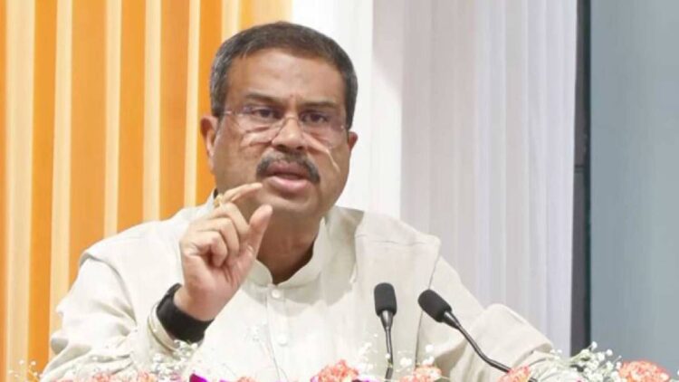 धर्मेंद्र प्रधान ने देश के सभी शिक्षा मंत्रियों को किया संबोधित, कहा- “29 जुलाई हम सभी के लिए महत्वपूर्ण”