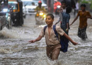 दिल्ली-यूपी में पहुंचने वाला है मानसून, बिहार समेत 12 राज्यों में गुरुवार को आंधी के साथ बारिश के आसार; पालघर में रेड अलर्ट