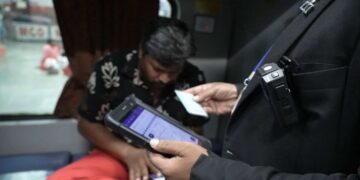 बॉडी कैमरा लगाकर ड्यूटी करेंगे TTE, यात्रियों के साथ-साथ रेल कर्मचारियों को भी होगा फायदा