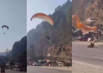 कुल्लू में पैराग्लाइडिंग के दौरान बड़ा हादसा, संतुलन खोने से बीच हाईवे पर गिरा शख्स; VIDEO आया सामने