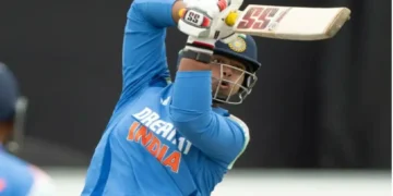 Sachin Tendulkar का 35 साल पुराना रिकॉर्ड ध्वस्त, 15 की उम्र में Team India के लिए Vaibhav Suryavanshi ने रचा इतिहास।