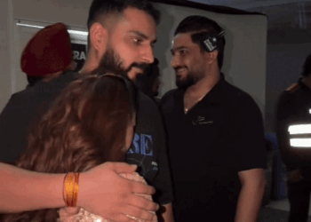 Jasmine Sandlas Emotional Backstage Video With Fiance Shekhar