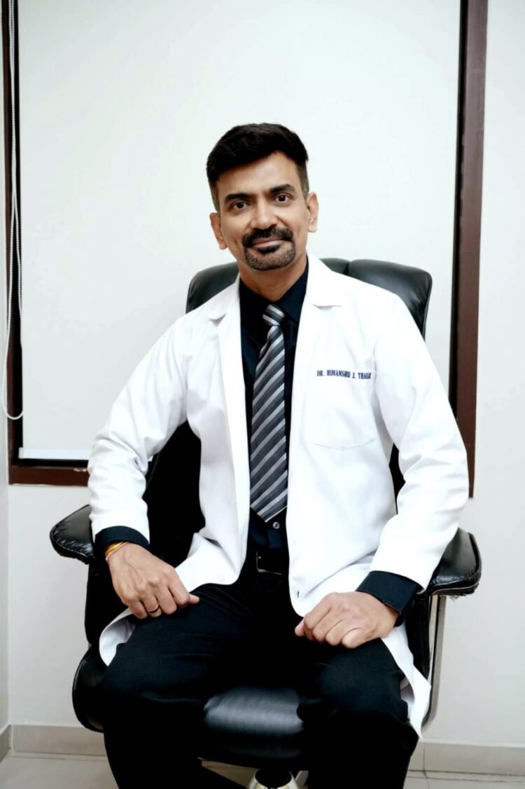 रिकॉर्ड से सम्मान तक, सम्मान से सेवा तक: राजकोट, गुजरात के ENT सर्जन डॉ. हिमांशु ठक्कर की 25 साल की प्रेरक यात्रा.